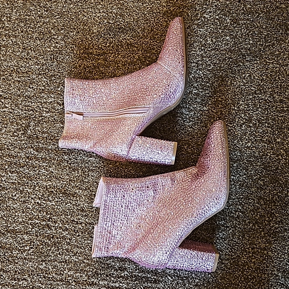 Rhinestone pink booties 💗
